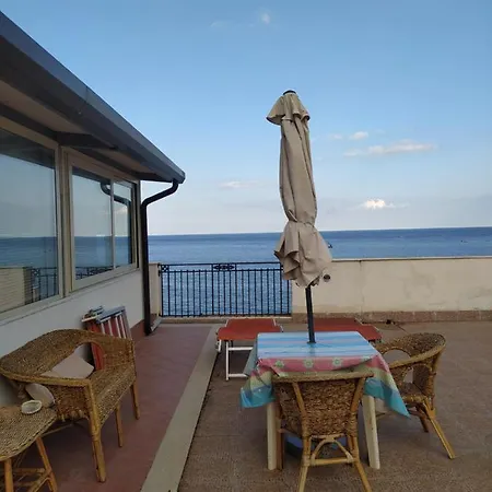 Con Terrazzo Sul Mare Teocle * Giardini Naxos