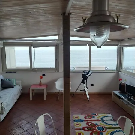 Apartment Con Terrazzo Sul Mare Teocle *