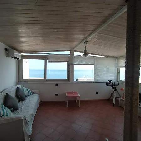 Con Terrazzo Sul Mare Teocle Lägenhet *