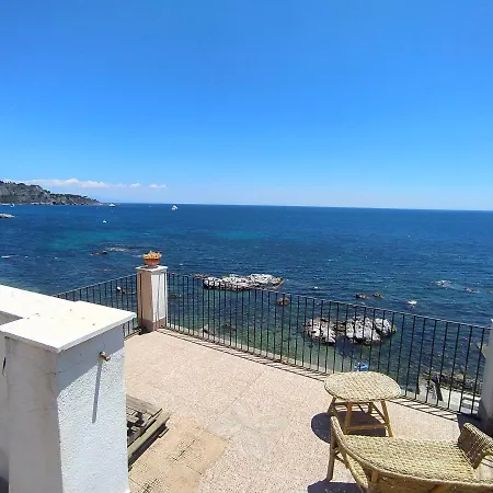 Con Terrazzo Sul Mare Teocle Lägenhet