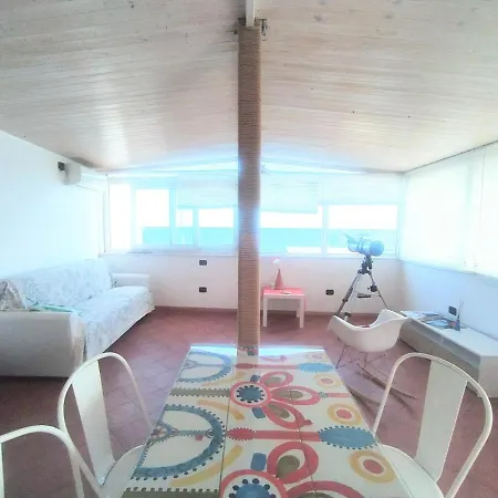Con Terrazzo Sul Mare Teocle Apartment