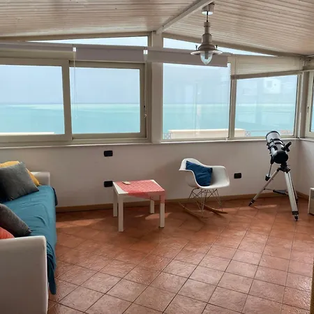 Apartamento Con Terrazzo Sul Mare Teocle *