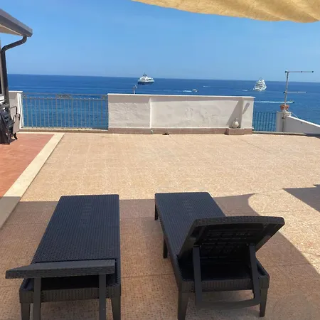 Con Terrazzo Sul Mare Teocle Lägenhet Giardini Naxos